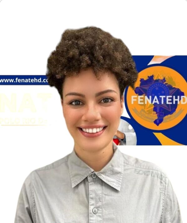 Anny Poubel Justino de Souza