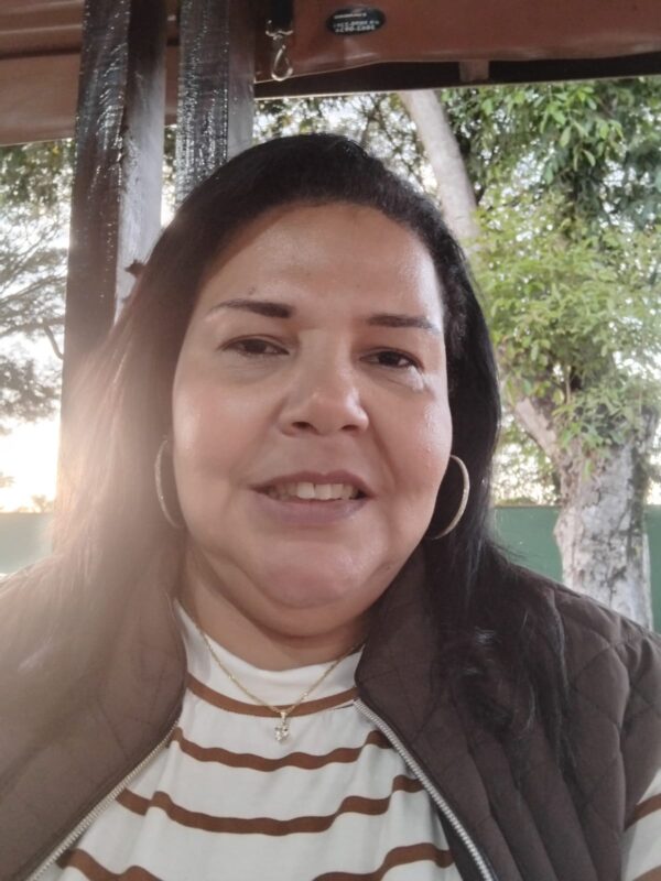 Andrea Lins Leite